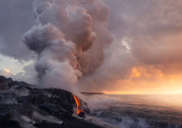 美国摄影师拍摄夏威夷基拉韦厄火山的壮丽景色