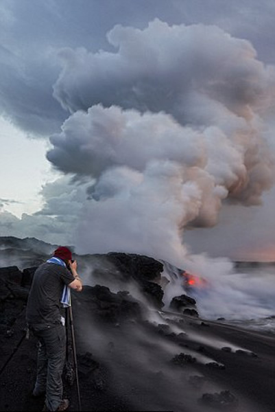 美国摄影师拍摄夏威夷基拉韦厄火山的壮丽景色