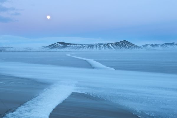 雪地火山