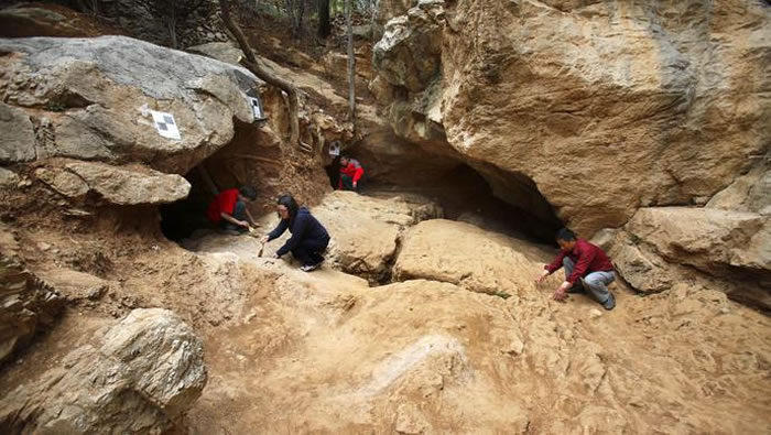 河南栾川龙泉洞遗址发现3万至4万年前古人类用火遗迹