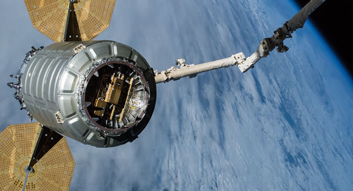 美国国家航空航天局（NASA）：“天鹅座”（Cygnus）货运飞船抵达国际空间站