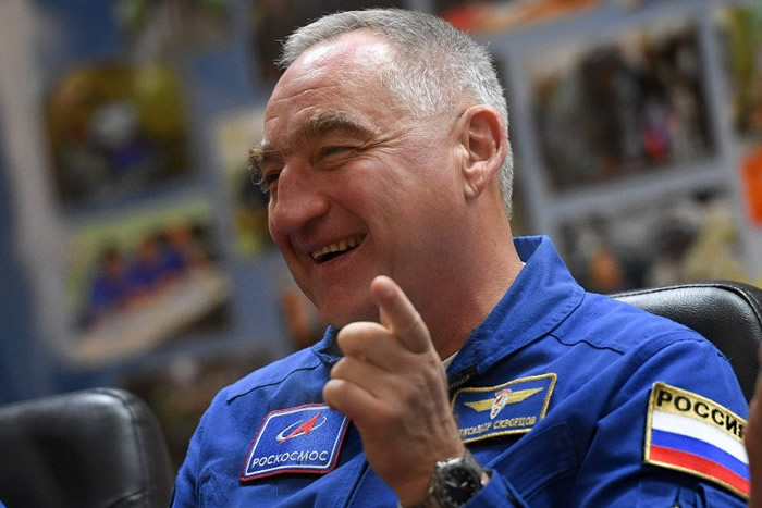 斯克沃尔佐夫在太空执勤的经验最丰富。
