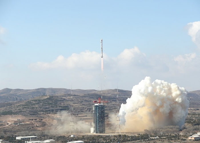 中国高分七号卫星成功升空 能在太空拍高精度立体影像