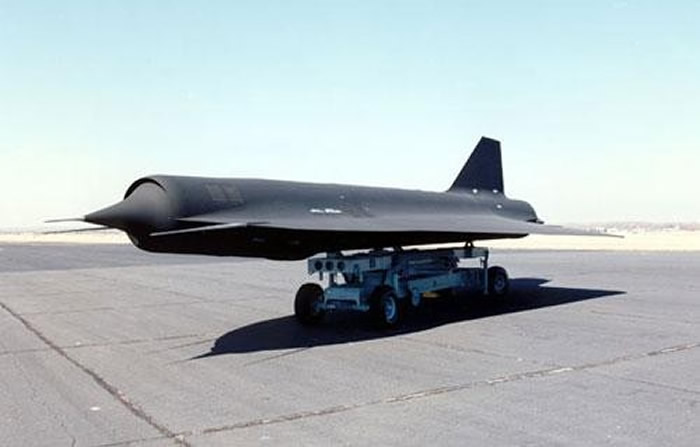 美军曾4度派遣超音速侦察无人机D-21对中国核武计划进行探测 最后一次不慎坠落