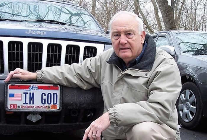 美国肯塔基州80岁男子申请“我是上帝IM GOD”自订车牌：“没有人能证明我不是上帝”