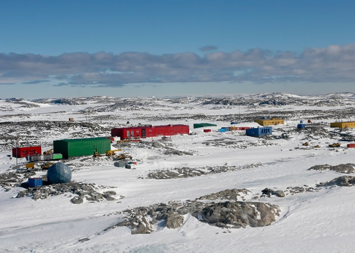 南极洲东部的澳洲凯西观测站录得该地区从未遇过的热浪 最高气温达摄氏9.2度