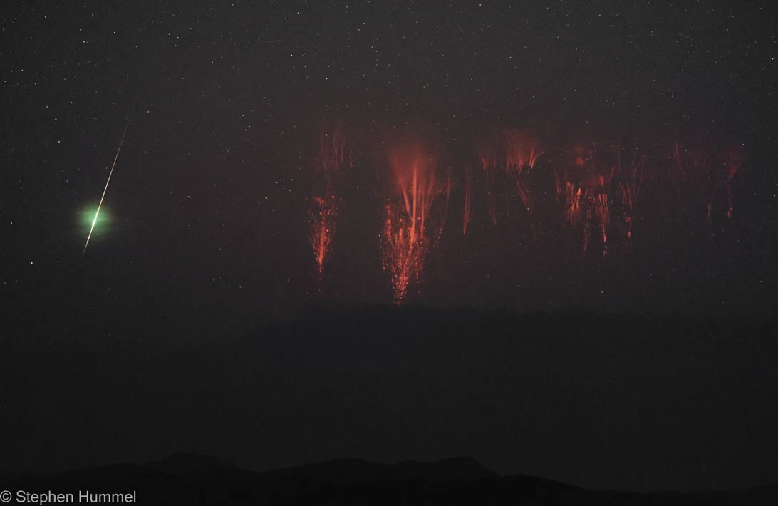 2021英仙座流星雨闪耀世界各地